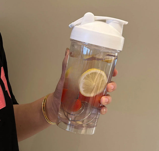 Shaker Bottle Leak-Proof with Mixing Ball, Portable Gym Cup for Protein Shakes & Pre-Workout Drinks